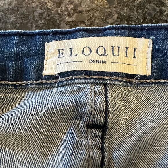 Eloquii Two Tone Raw Step Up Hem Jeans - Picture 7 of 9